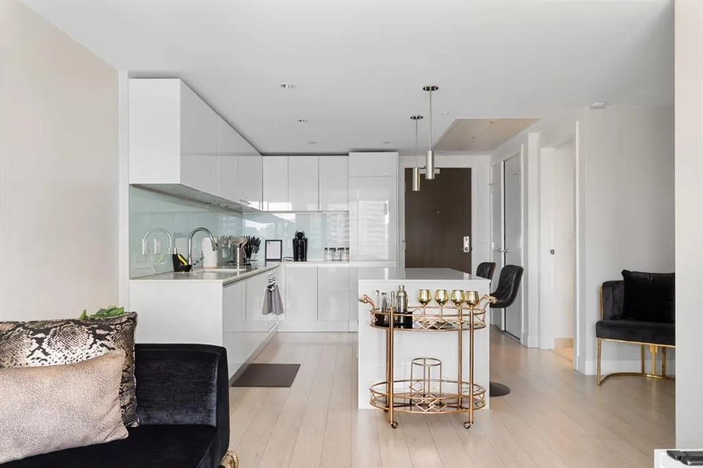 1188 3 Street SE, #808