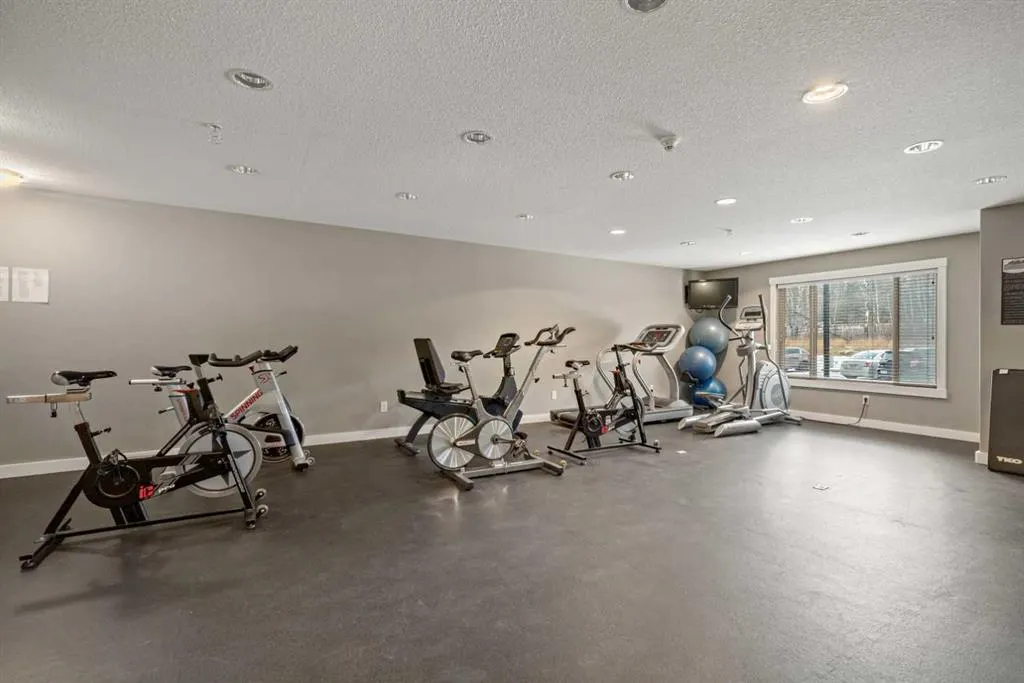 300 Palliser Lane, #122
