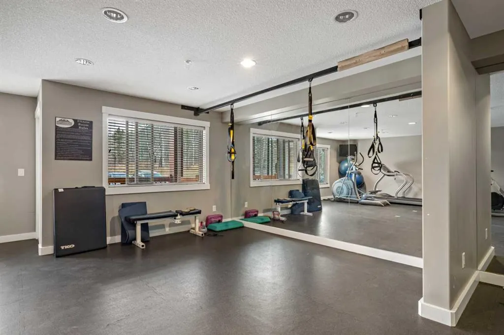 300 Palliser Lane, #122