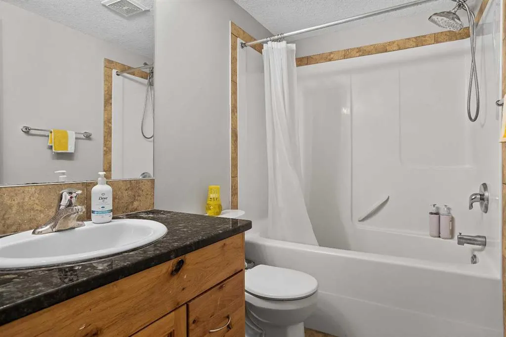 300 Palliser Lane, #122