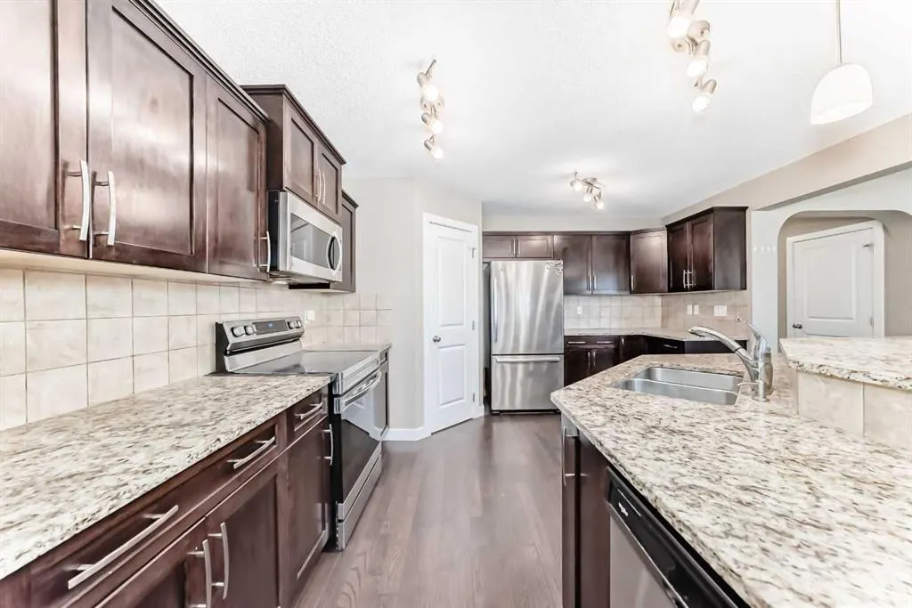 141 Aspenmere Drive