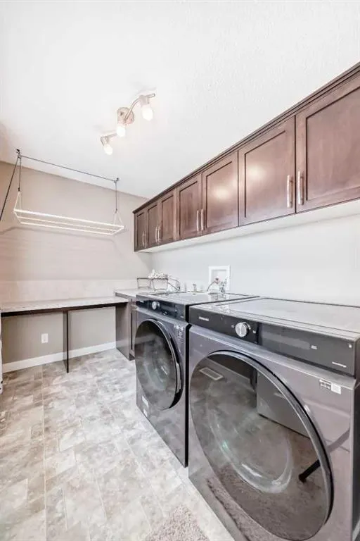 141 Aspenmere Drive