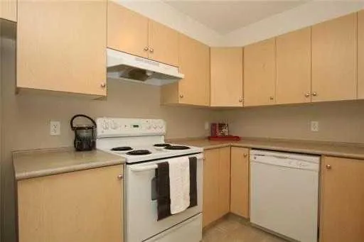 505 Railway Street W, #2214