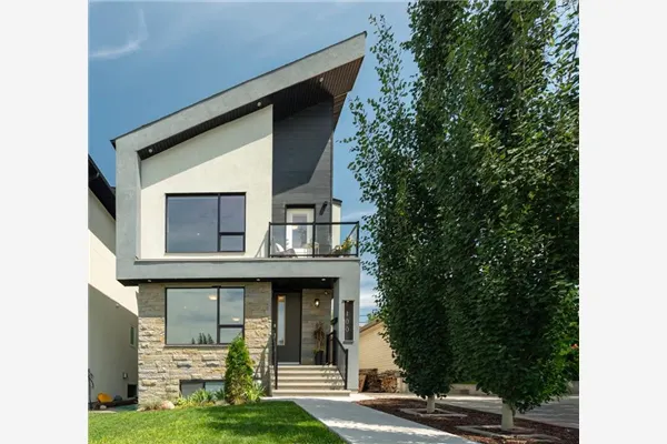 100 Cambrian Drive NW