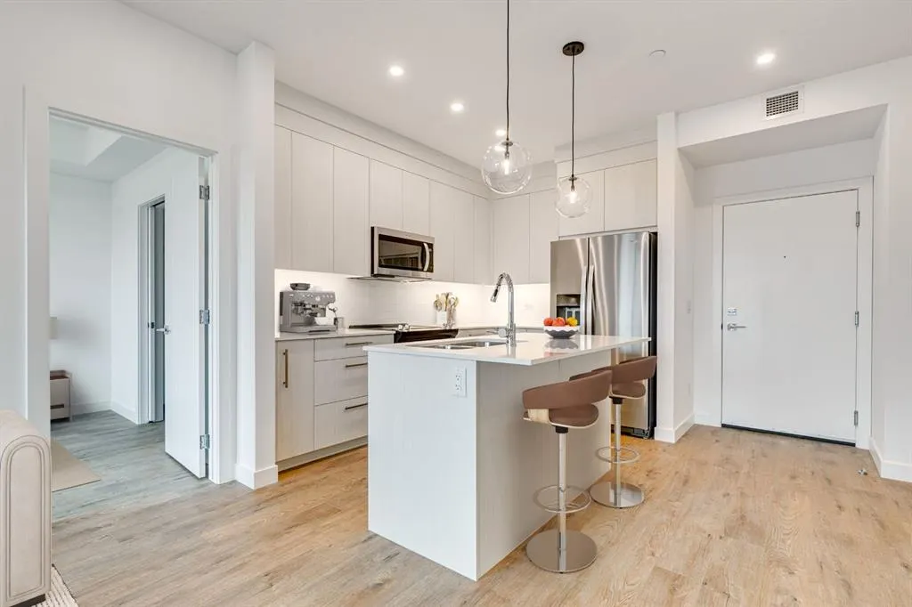 6 Merganser Drive W, #1217