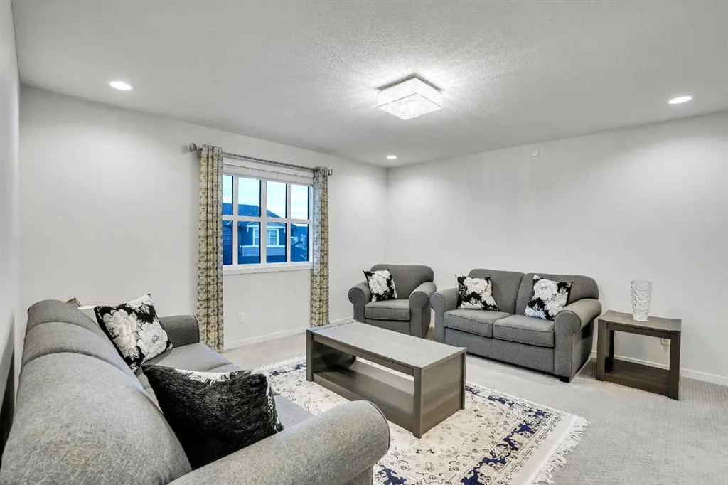 41 Howse Heights NE