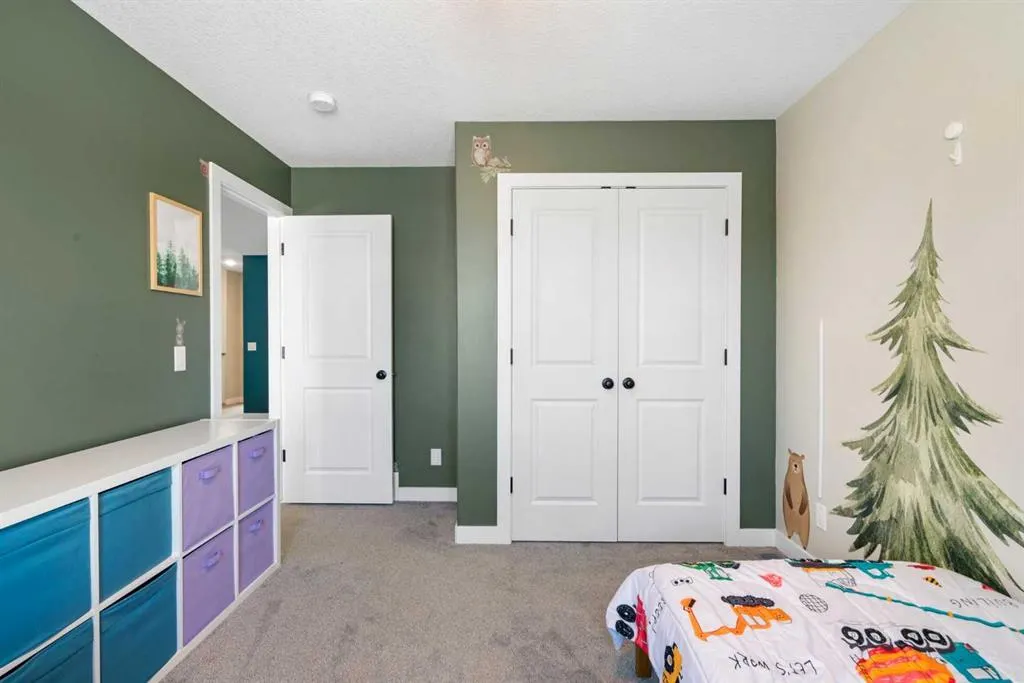 835 Lakewood Circle
