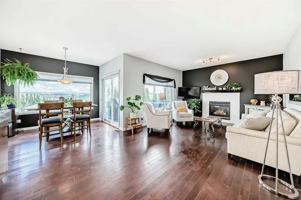 40 Bow Ridge Drive