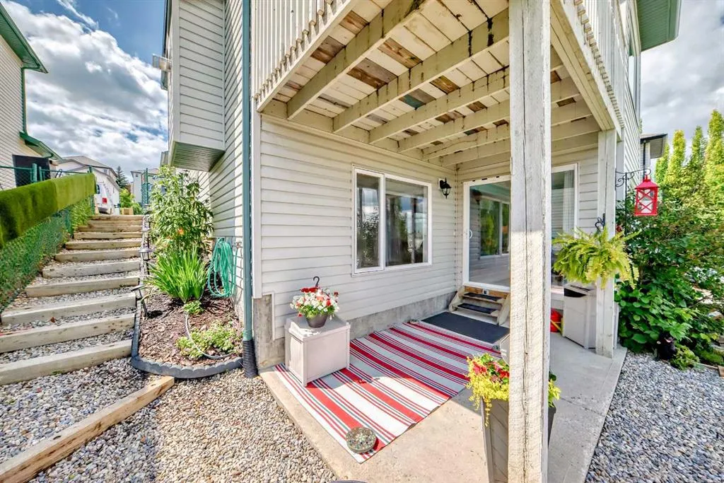 40 Bow Ridge Drive