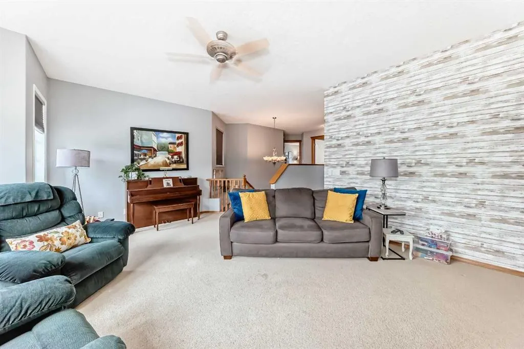 40 Bow Ridge Drive