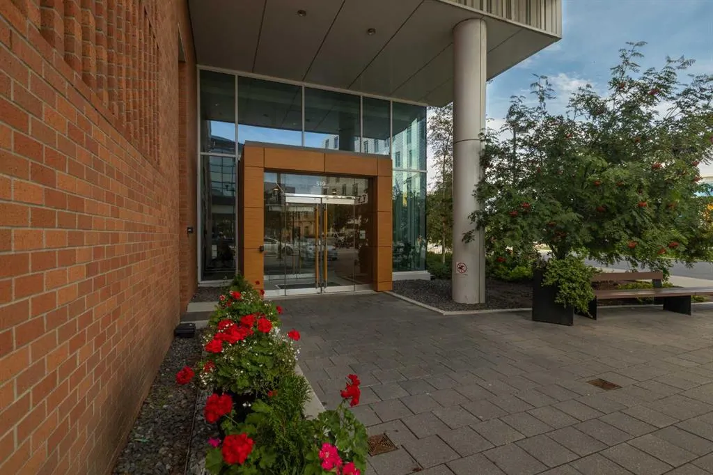 519 Riverfront Avenue SE, #1504