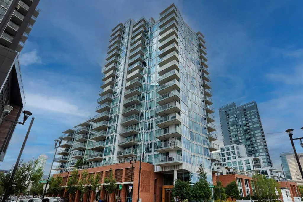 519 Riverfront Avenue SE, #1504