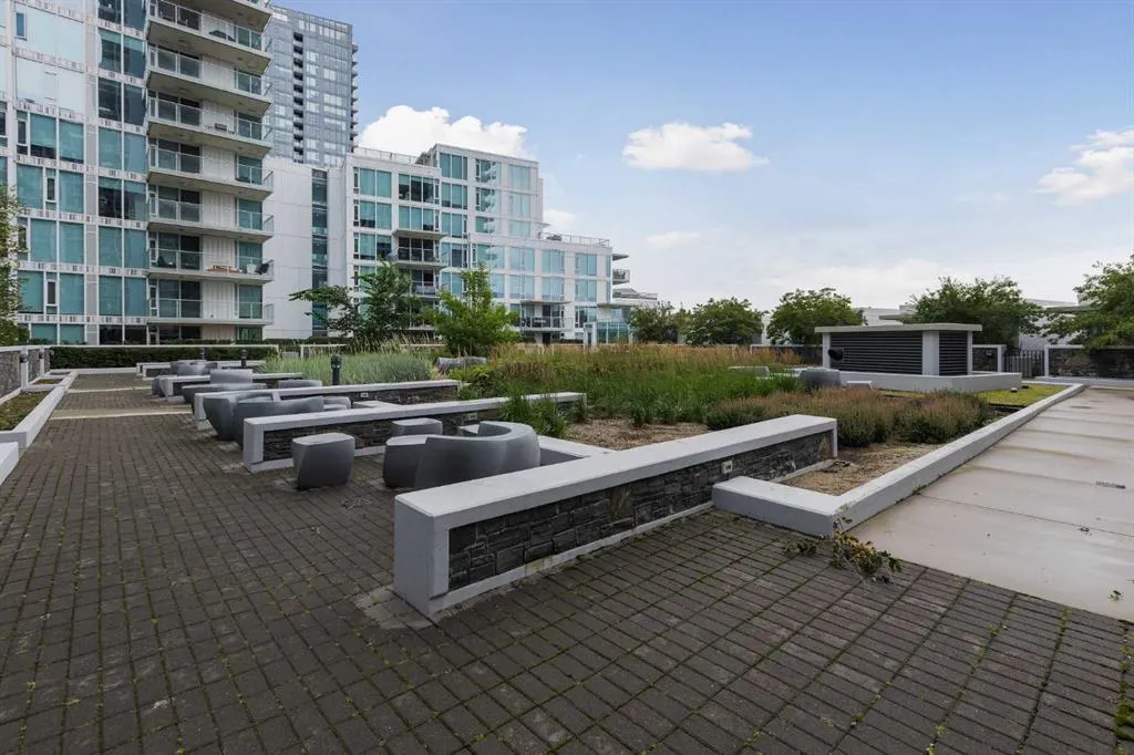 519 Riverfront Avenue SE, #1504