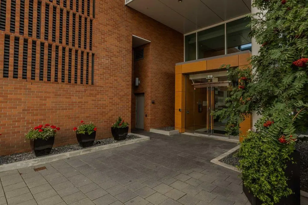 519 Riverfront Avenue SE, #1504