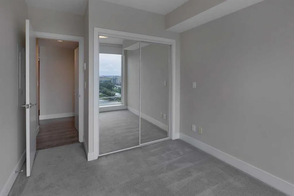 519 Riverfront Avenue SE, #1504