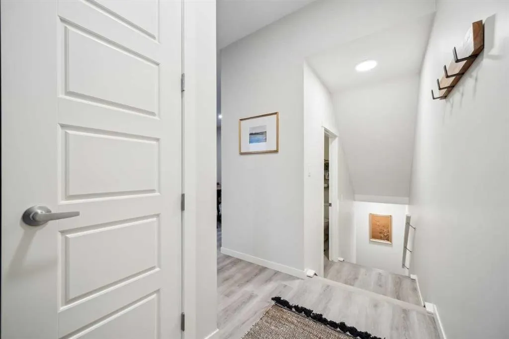 210 Vantage Drive