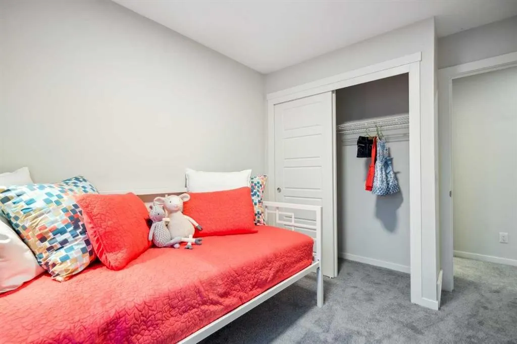 210 Vantage Drive