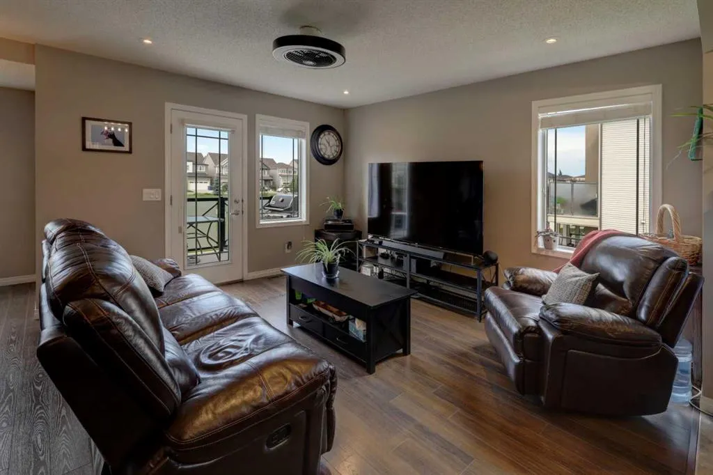 140 Windford Grove SW