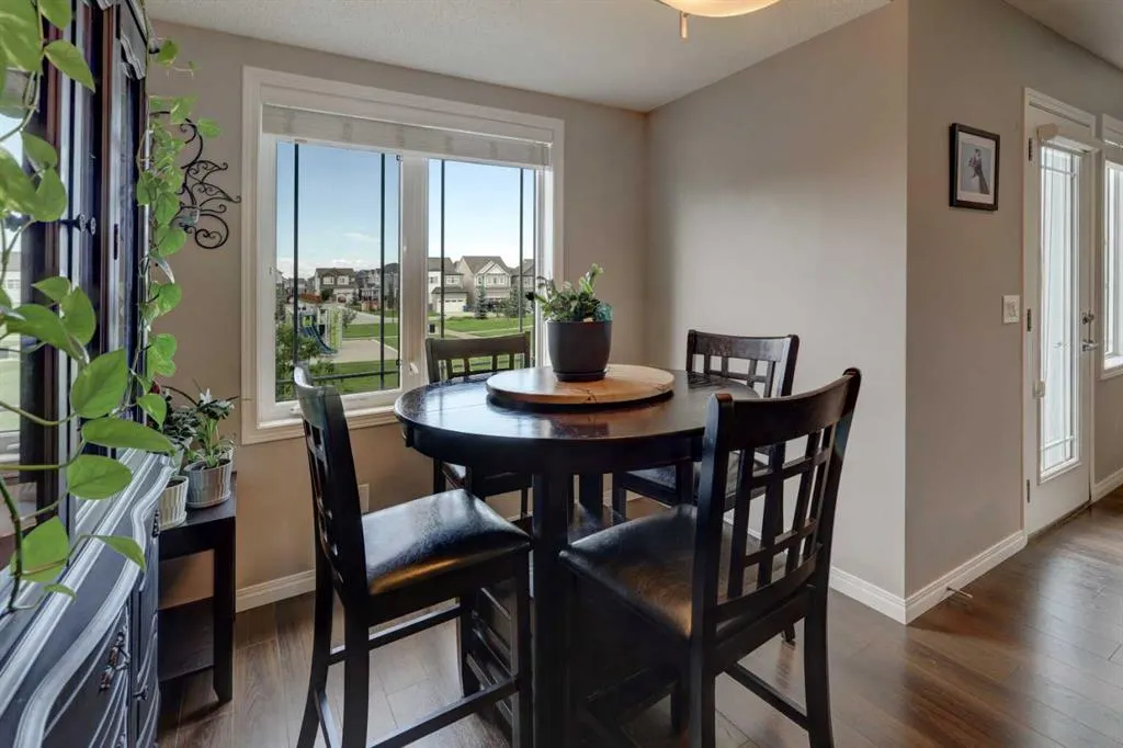 140 Windford Grove SW