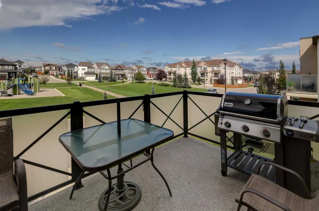 140 Windford Grove SW