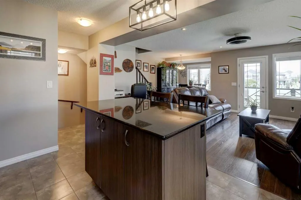 140 Windford Grove SW