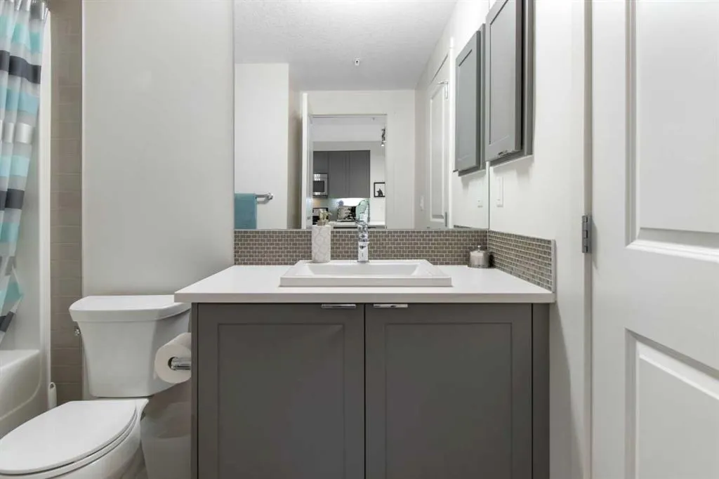 25 Auburn Meadows Avenue SE, #128