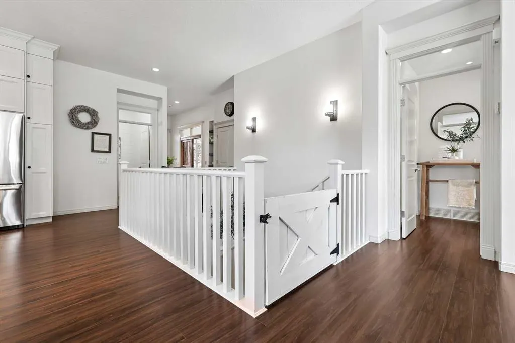 81 Elgin Estates View SE