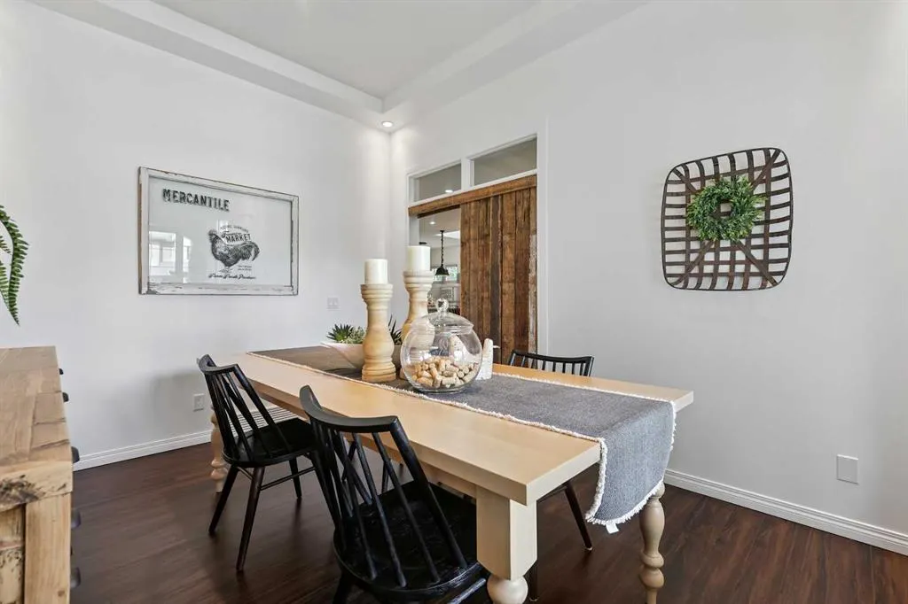 81 Elgin Estates View SE