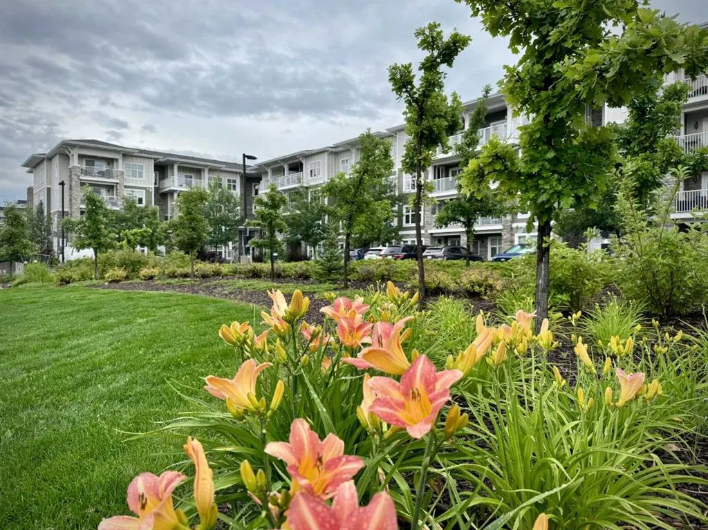 11 Mahogany Row SE, #2415