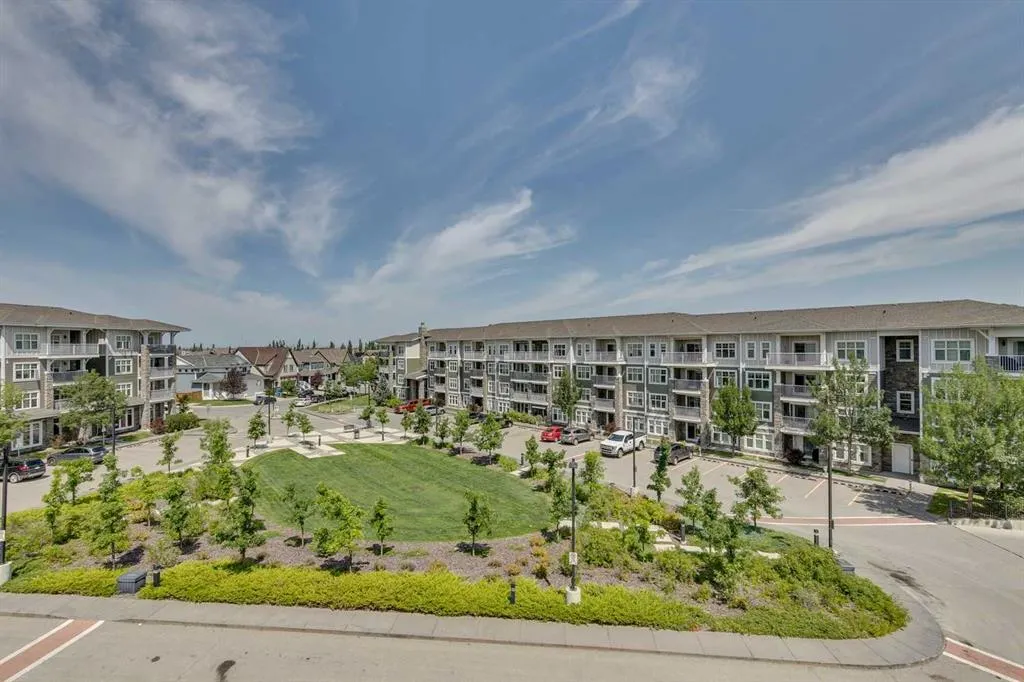 11 Mahogany Row SE, #2415
