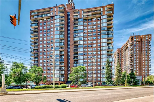 145 Point Drive NW