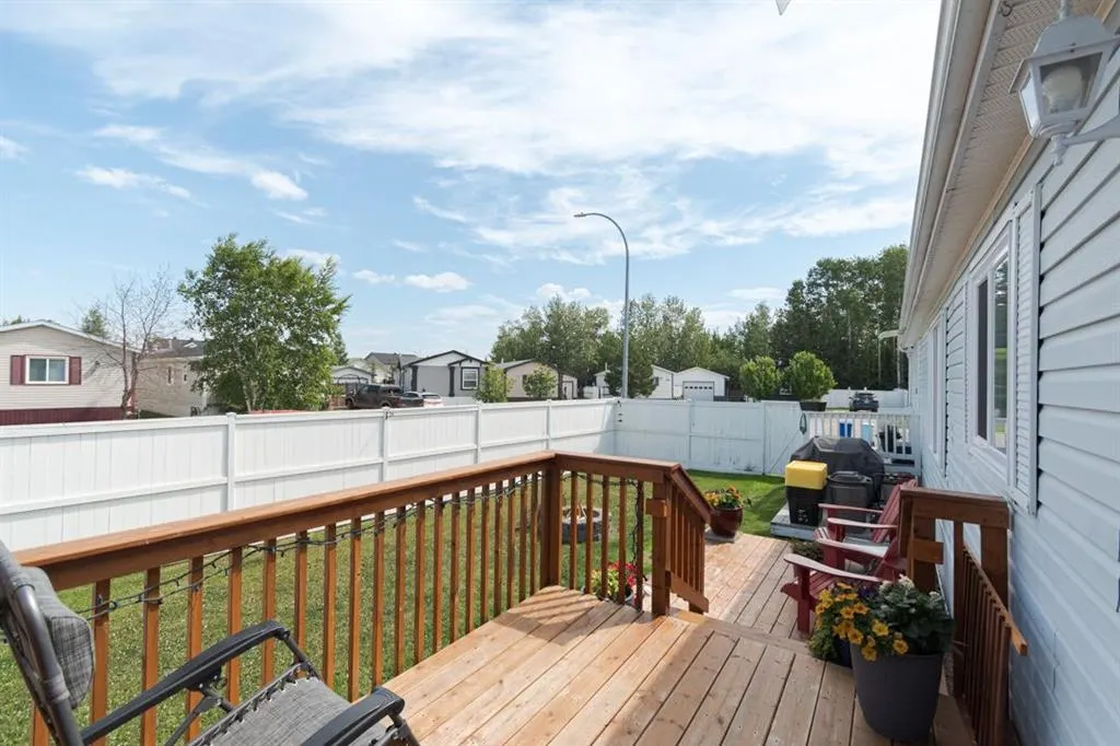 221 Harpe Way