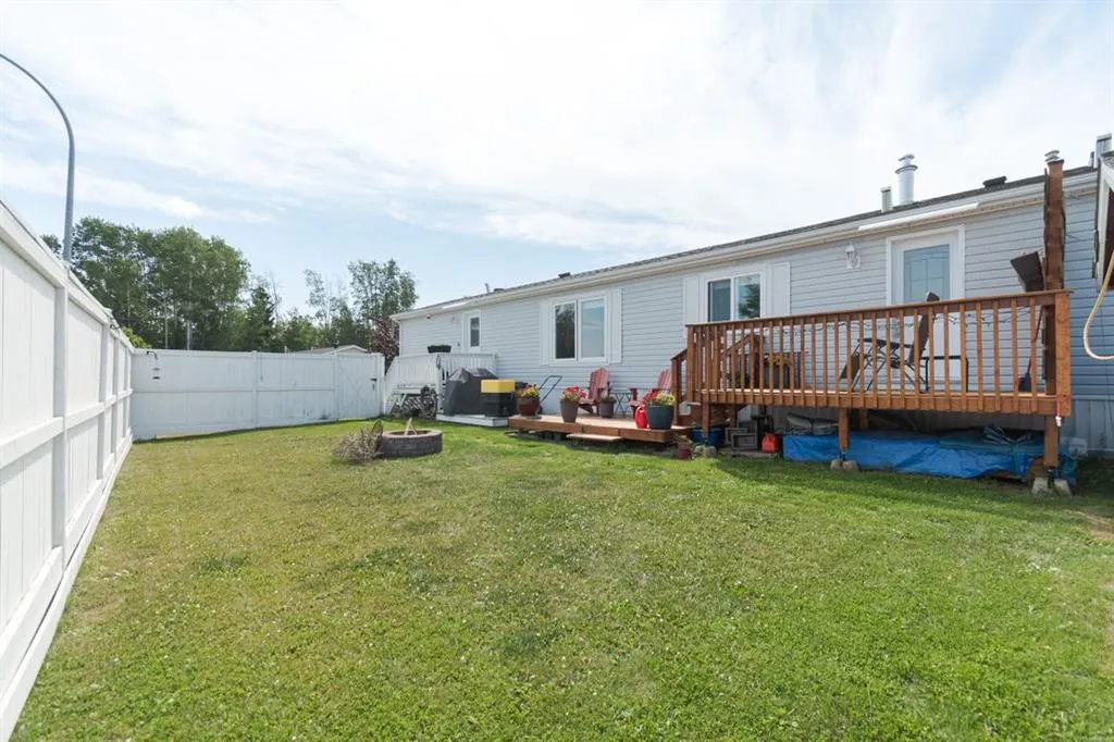 221 Harpe Way