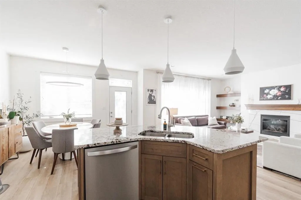 209 Pintail Place