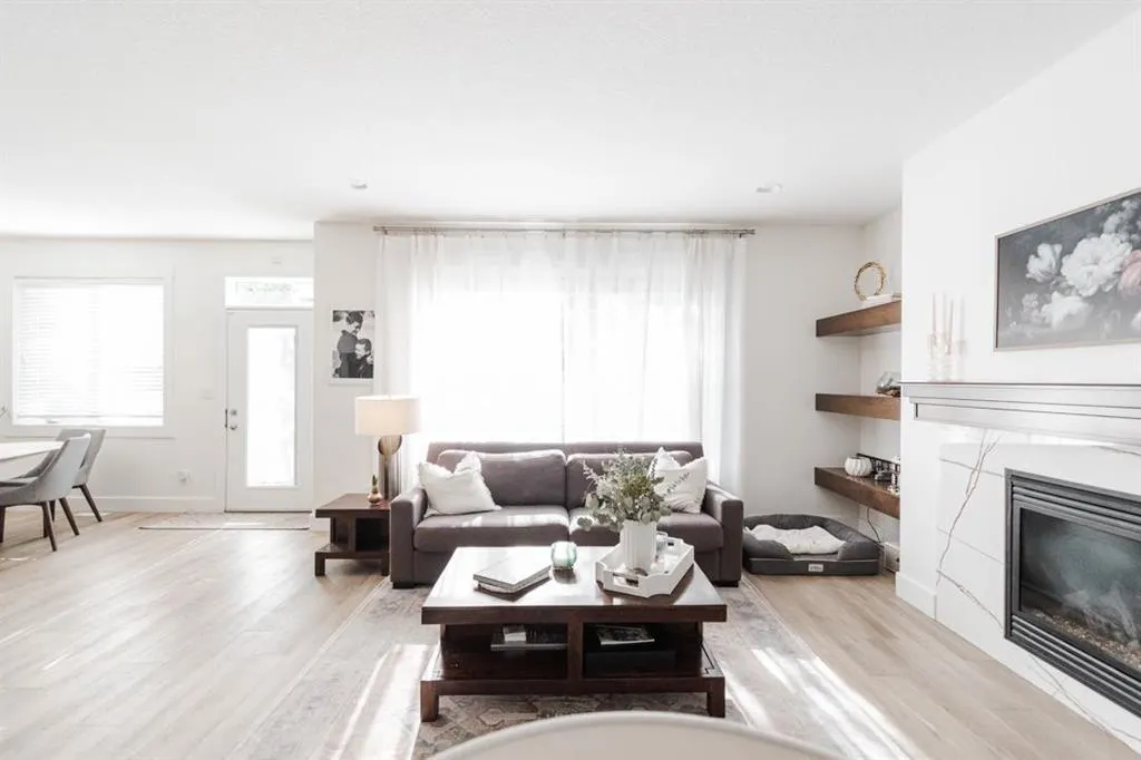 209 Pintail Place