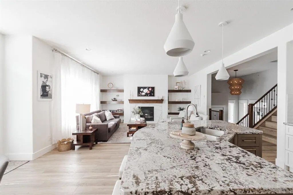 209 Pintail Place