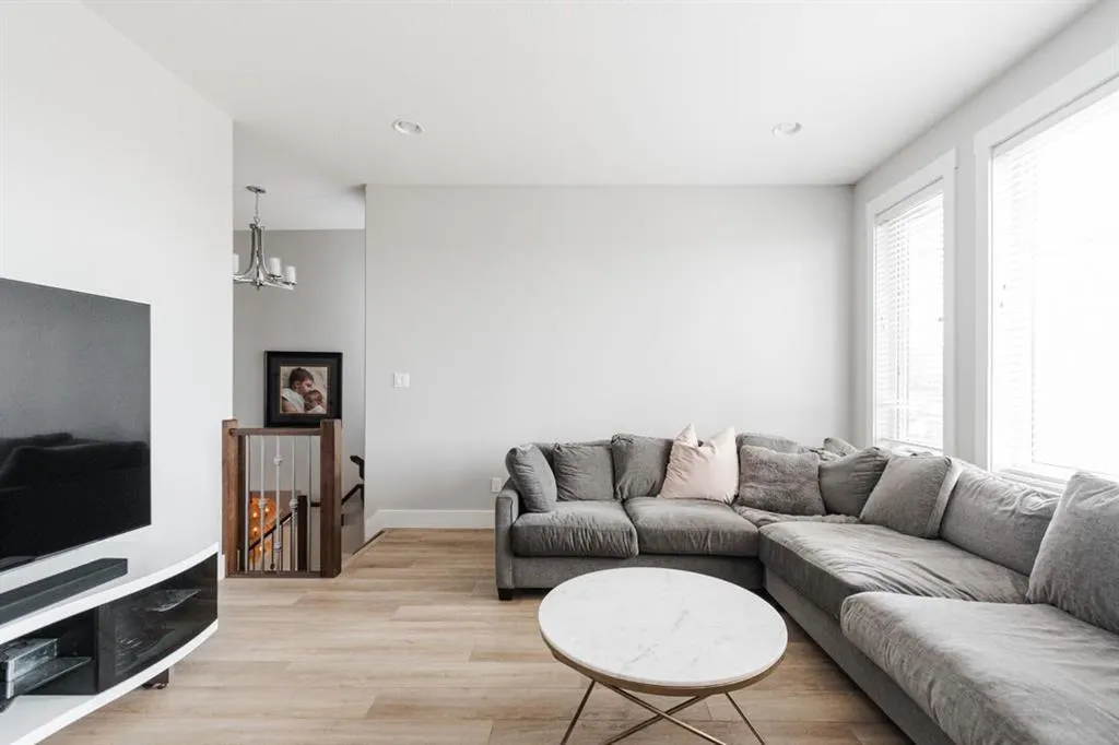 209 Pintail Place