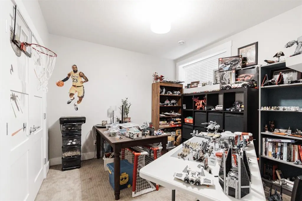 209 Pintail Place