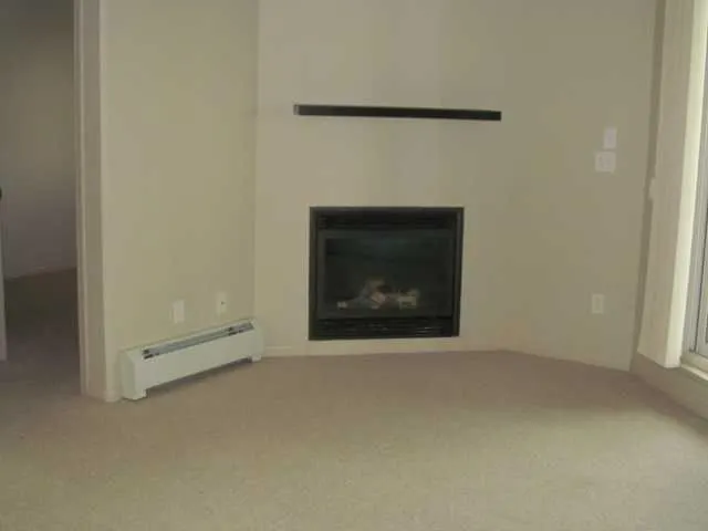 5601 KERRY WOOD Drive, #405