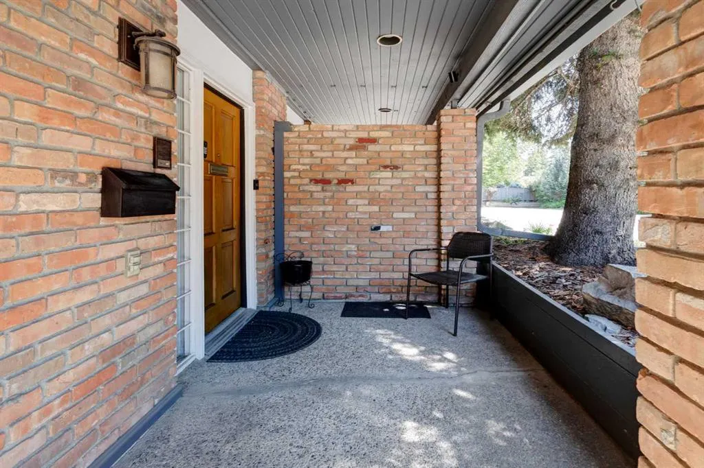 4037 42 Street NW, #212