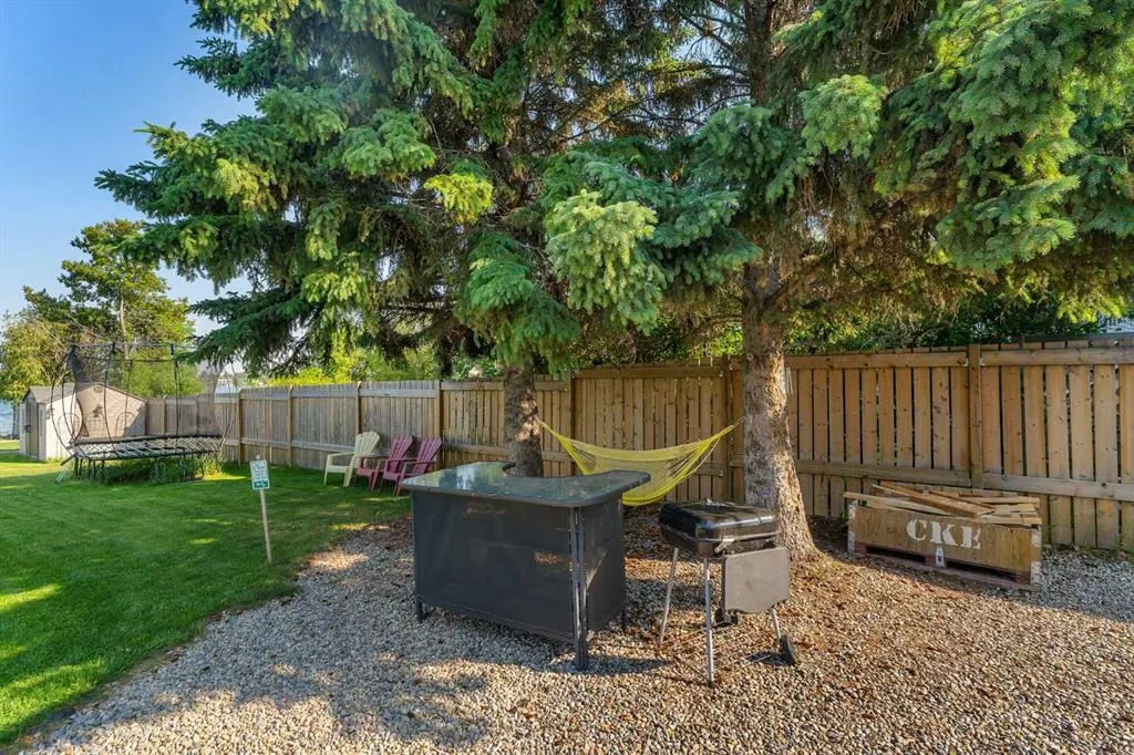 700 West Chestermere Drive