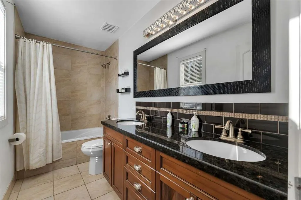 700 West Chestermere Drive