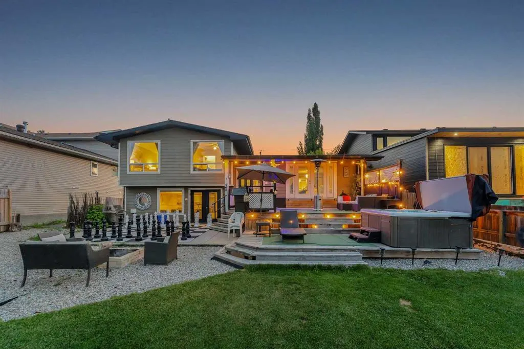 700 West Chestermere Drive