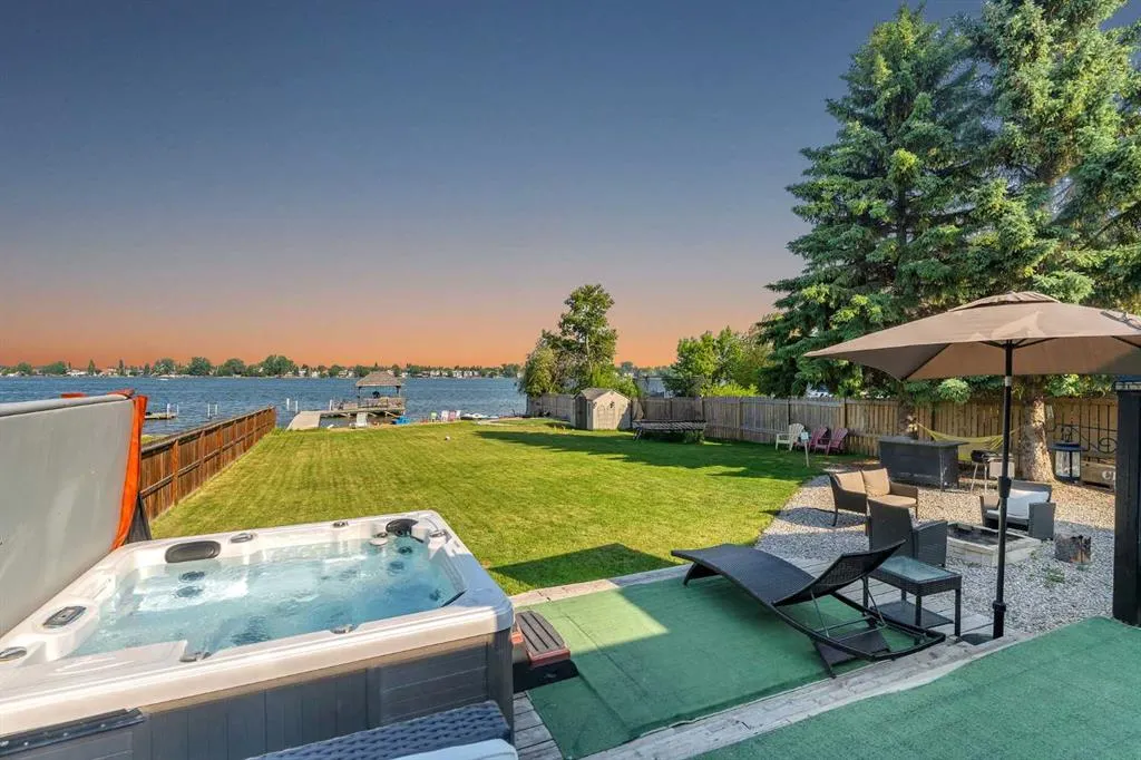 700 West Chestermere Drive