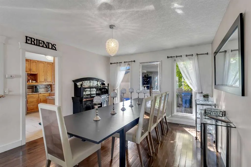 700 West Chestermere Drive