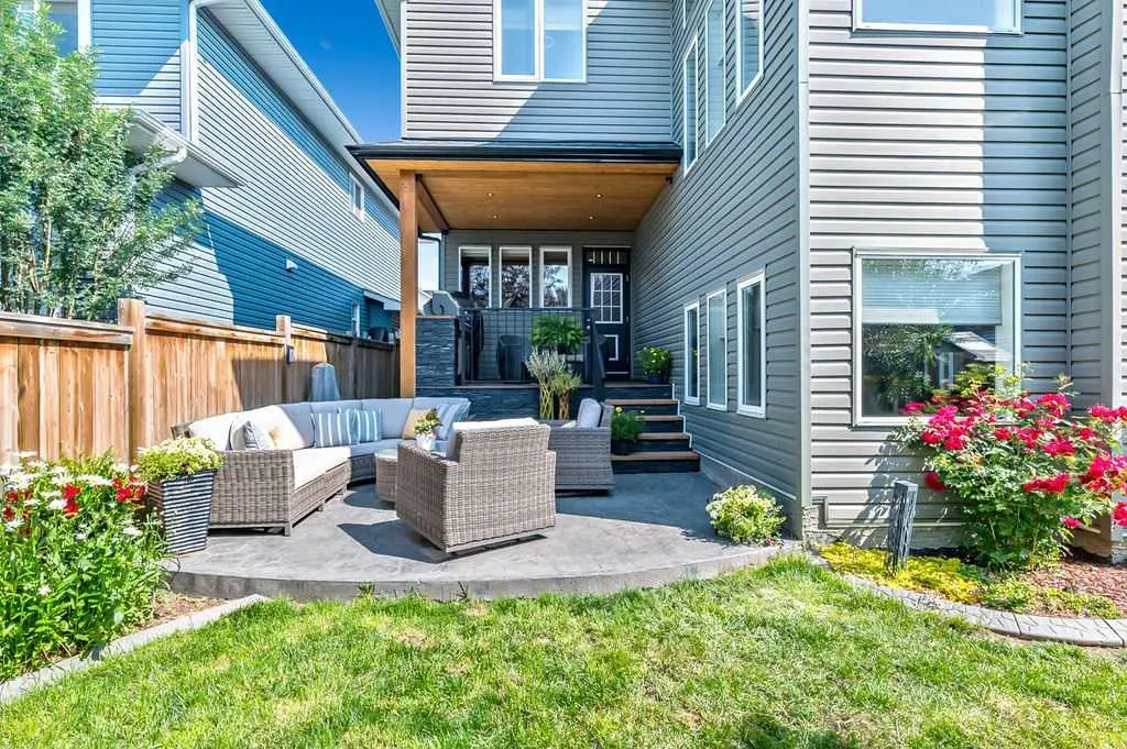 73 Evanspark Way NW