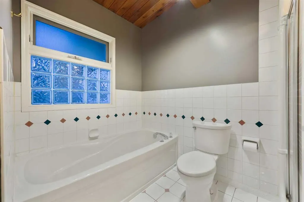 71 Artist View Pointe