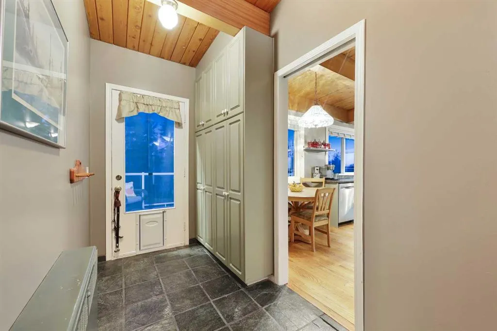 71 Artist View Pointe