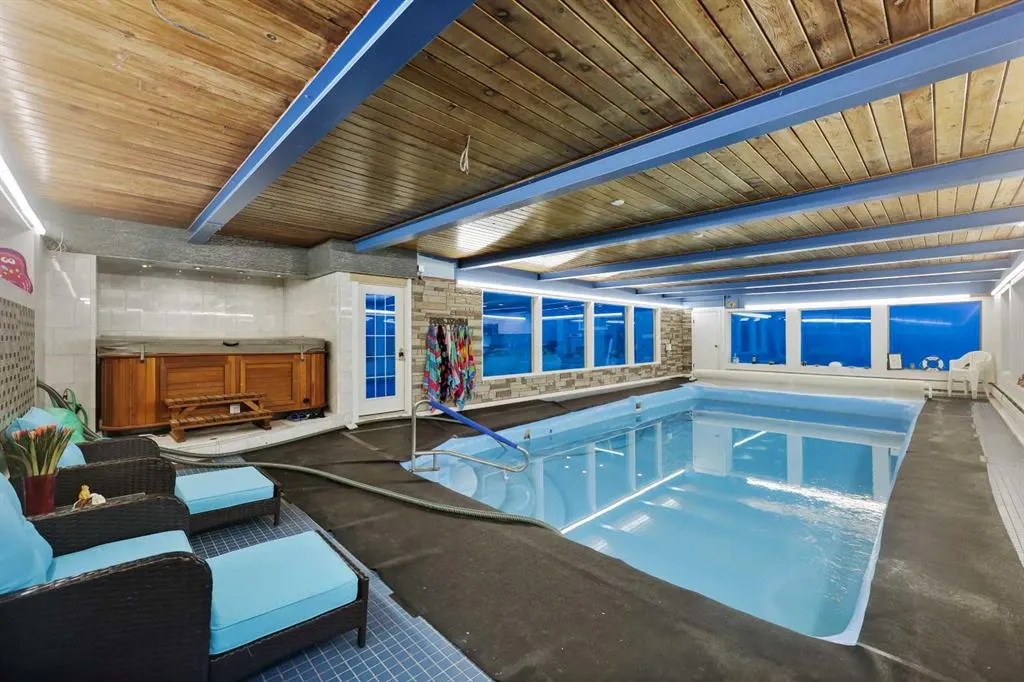 71 Artist View Pointe