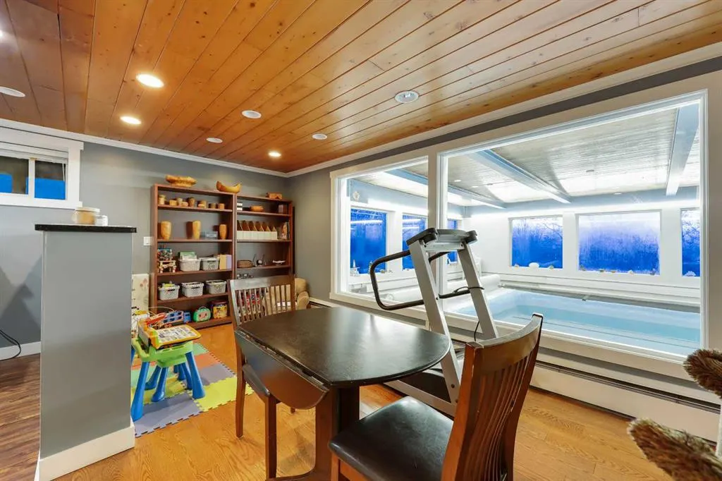 71 Artist View Pointe